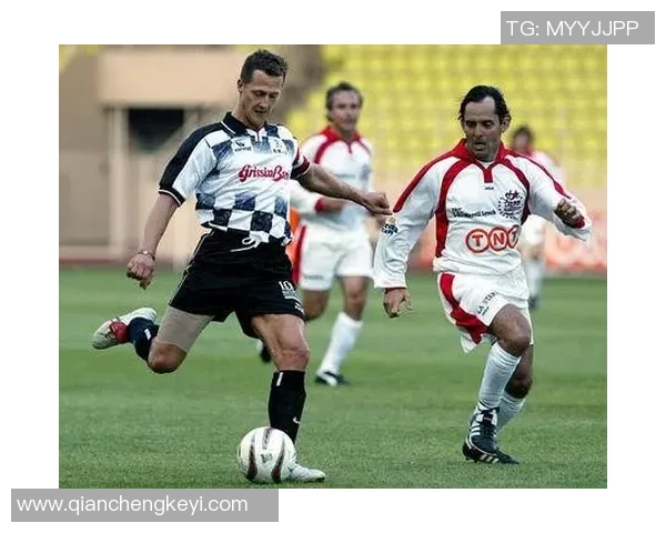 足球明星锁屏壁纸精选图文展示让你的手机焕发活力与激情