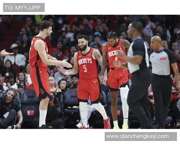 火箭队与雄鹿精彩对决集锦回顾展现篮球魅力与团队合作精神